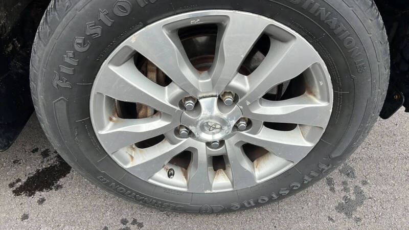 2010 Toyota Sequoia Limited