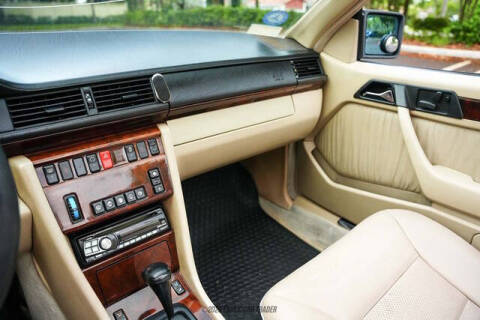 1995 Mercedes-Benz E-Class E 320