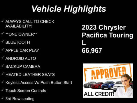 2023 Chrysler Pacifica Touring L