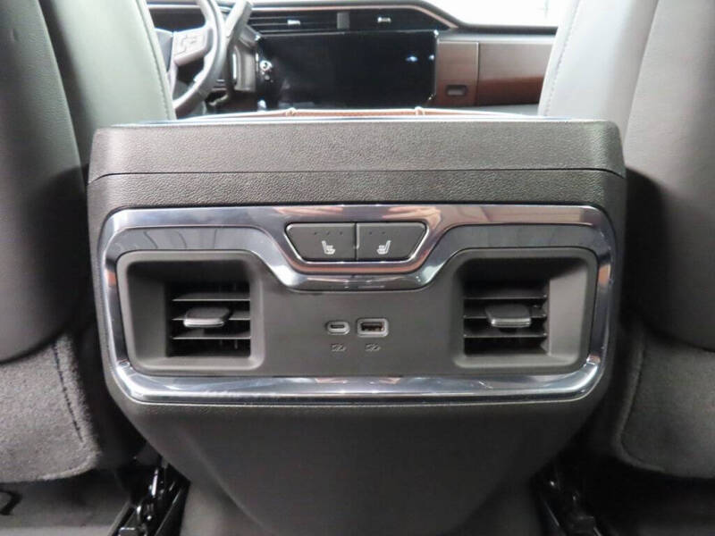 2024 GMC Sierra 3500HD