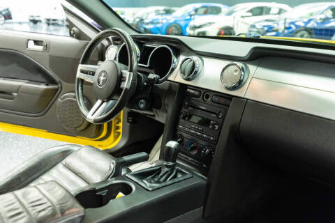 2005 Ford Mustang GT Premium