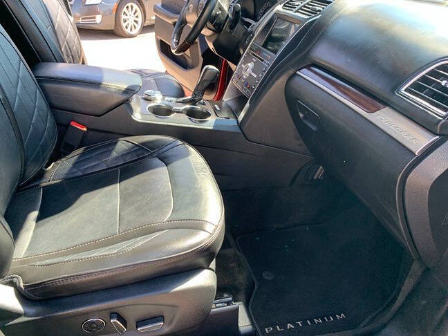 2018 Ford Explorer Platinum