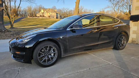 2019 Tesla Model 3 for sale at 920 Automotive in Watertown WI
