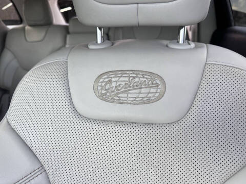 2019 Jeep Cherokee Overland