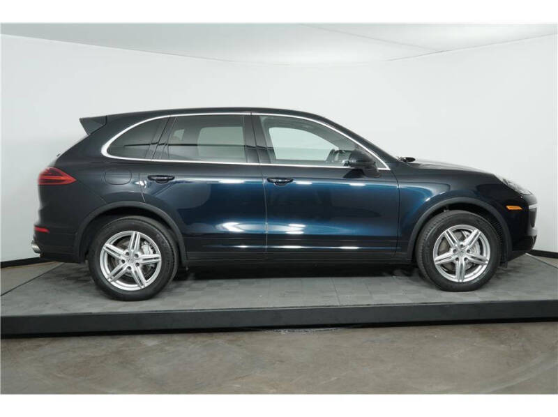 2018 Porsche Cayenne S