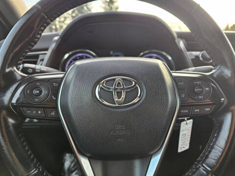 2019 Toyota Camry SE