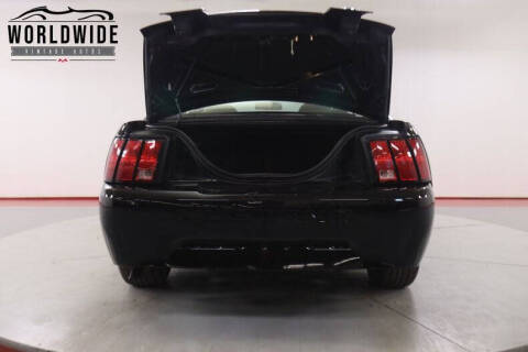 2004 Ford Mustang