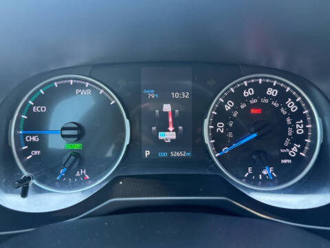 2022 Toyota RAV4 Hybrid LE