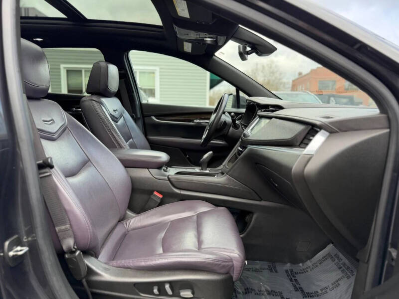 2017 Cadillac XT5 Premium Luxury