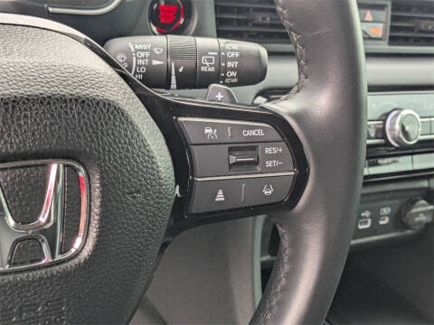 2024 Honda Pilot EX-L w/Rear Captain's Chairs