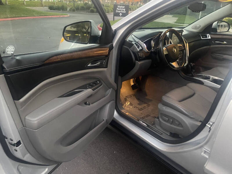 2012 Cadillac SRX Luxury Collection