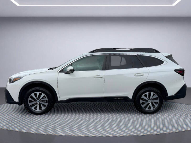 2022 Subaru Outback Premium