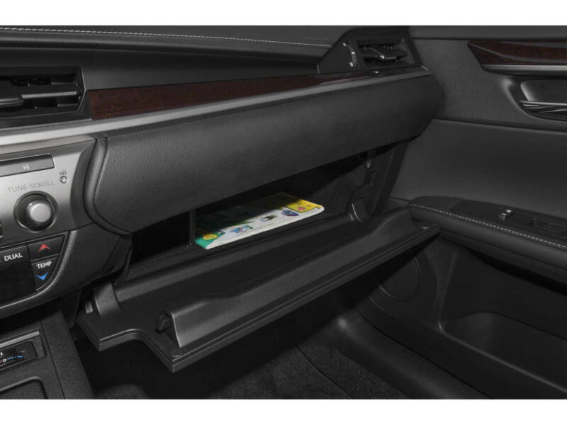 2015 Lexus ES 350 Crafted Line