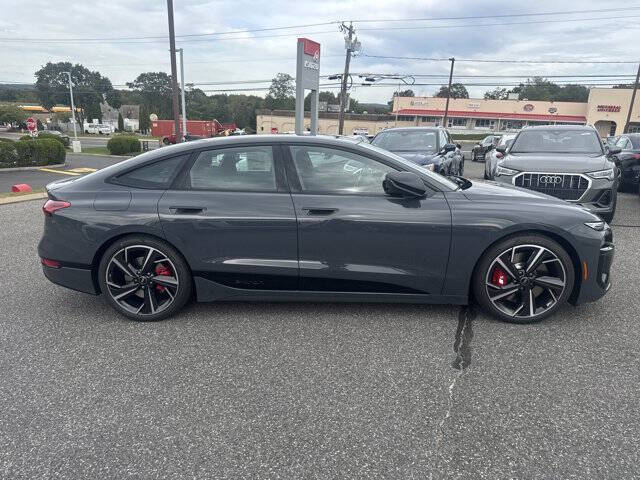 2025 Audi S6 Sportback e-tron quattro Premium Plus