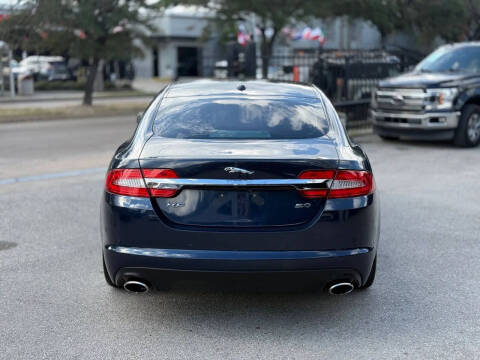 2012 Jaguar XF Portfolio