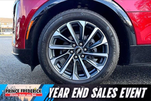 2024 Cadillac LYRIQ Sport 1