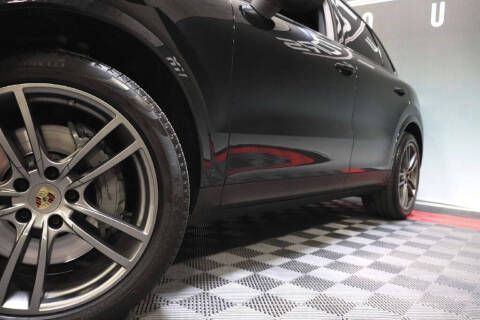 2019 Porsche Cayenne S