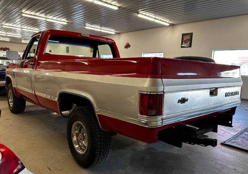1987 Chevrolet R/V 10 Series V10 Silverado