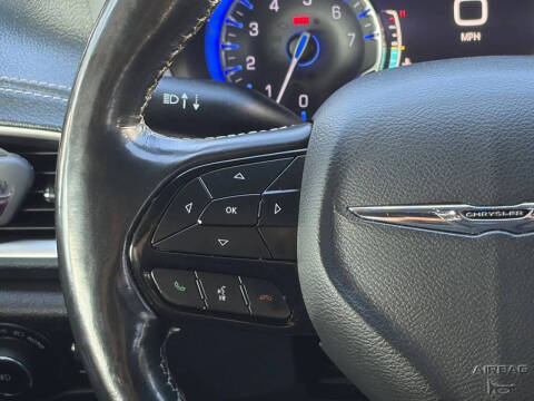 2021 Chrysler Pacifica Touring