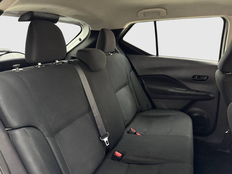 2023 Nissan Kicks S