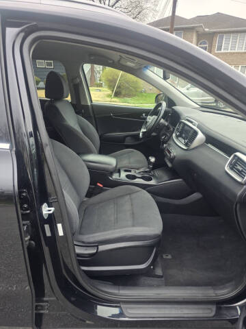 2019 Kia Sorento LX