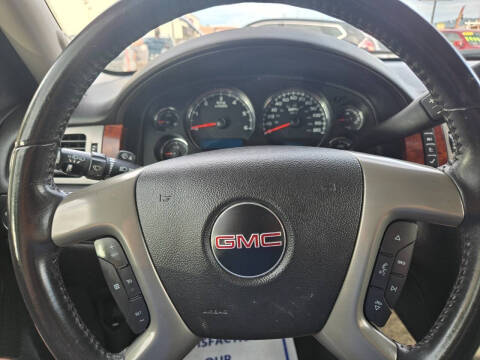 2013 GMC Yukon SLE