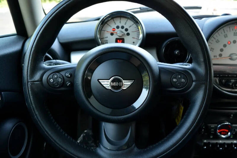 2013 MINI Hardtop Cooper