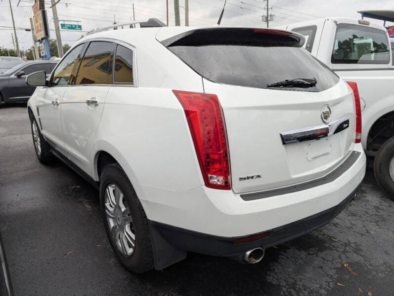 2011 Cadillac SRX Luxury Collection