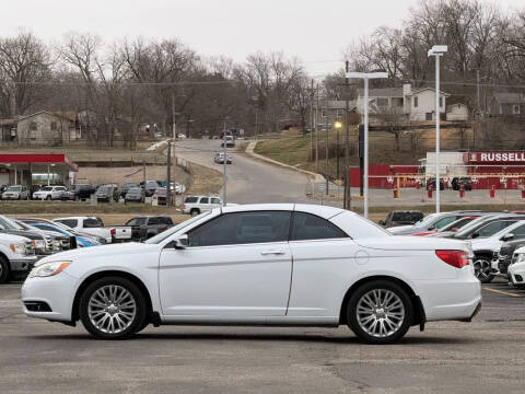 2011 Chrysler 200 Limited