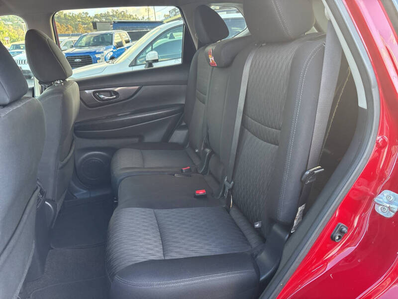 2017 Nissan Rogue S