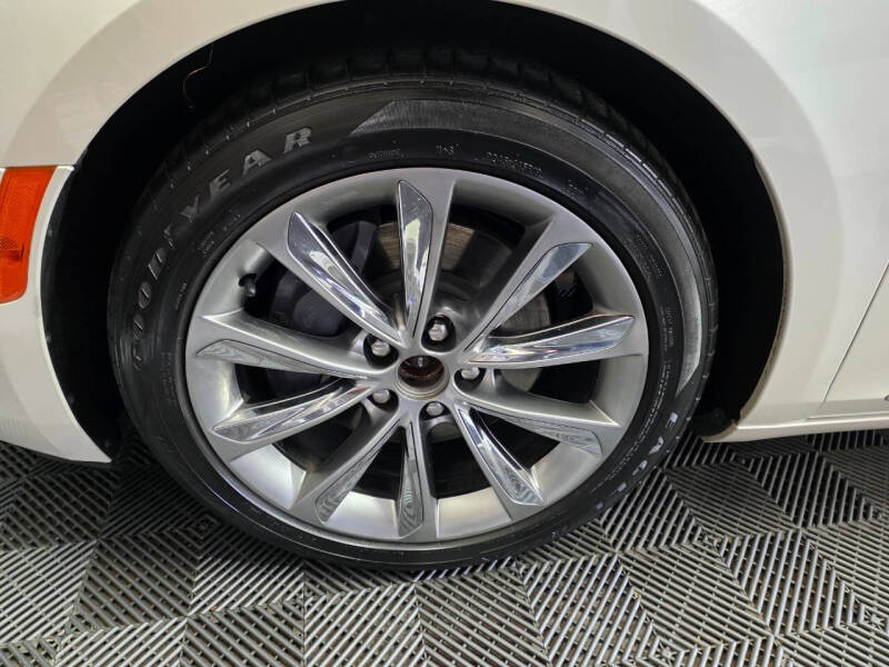 2013 Cadillac XTS Luxury Collection