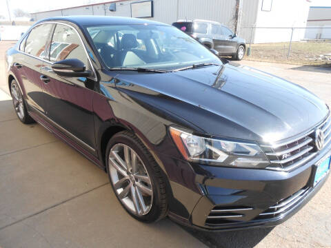2017 Volkswagen Passat 1.8T R-Line
