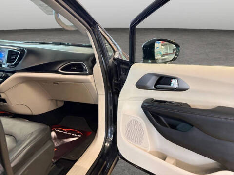 2020 Chrysler Pacifica