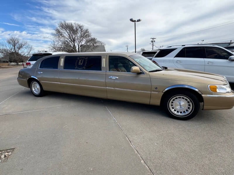 1999 Lincoln Town Car Executive