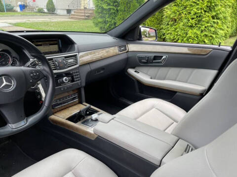 2011 Mercedes-Benz E-Class