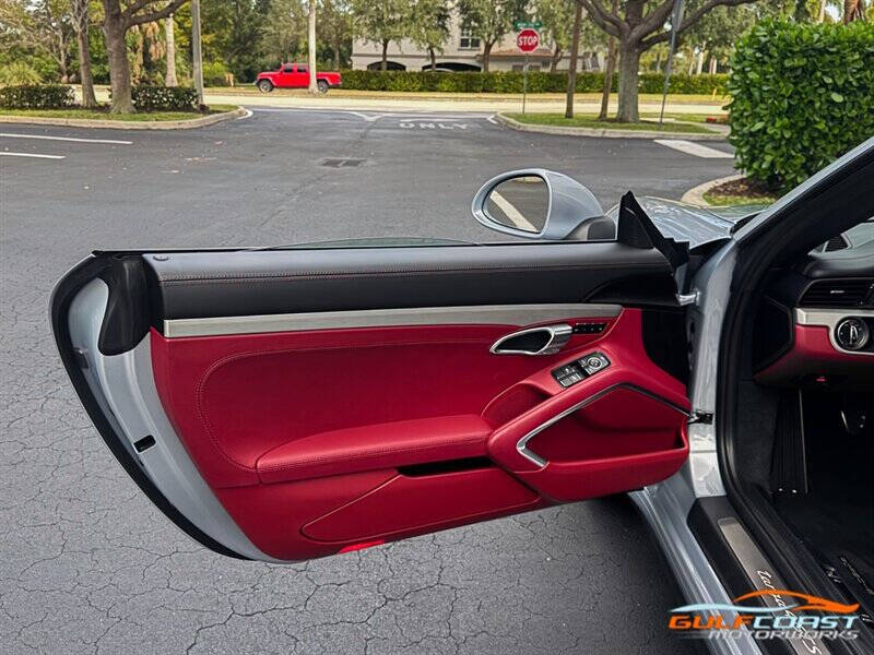 2018 Porsche 911 Targa 4S