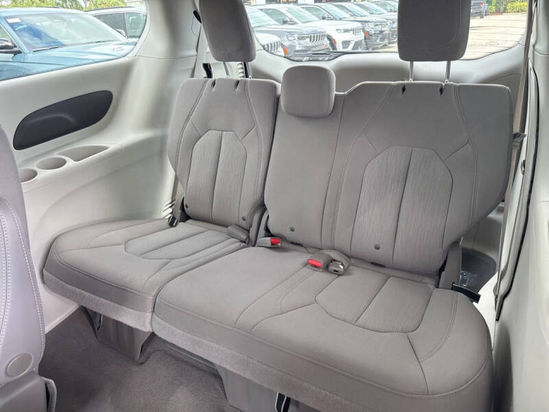 2020 Chrysler Pacifica Touring