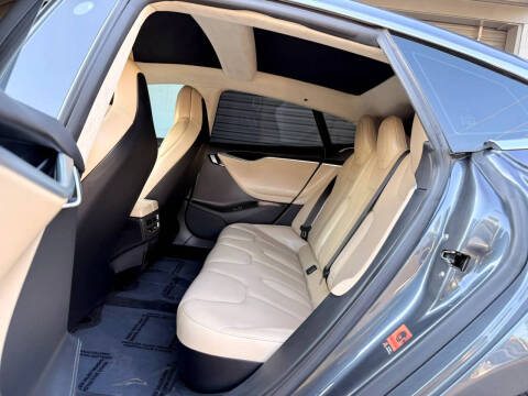 2017 Tesla Model S