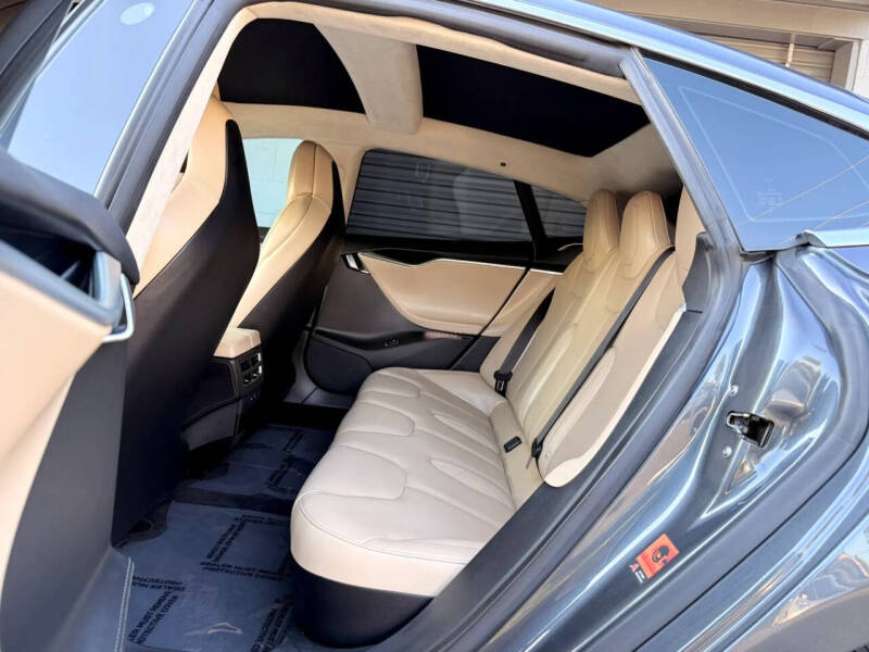 2017 Tesla Model S