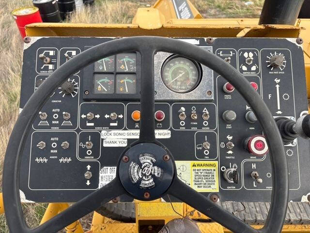 2000 Caterpillar AP1000B