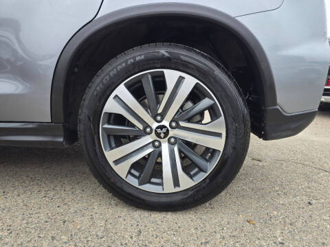 2024 Mitsubishi Outlander Sport SE