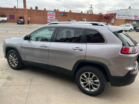 2021 Jeep Cherokee Latitude Lux