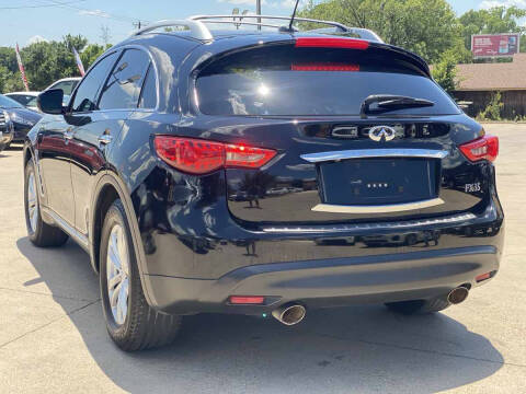 2011 Infiniti FX35