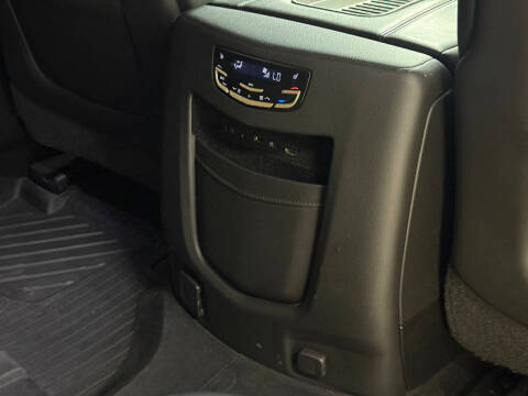 2020 Cadillac Escalade Luxury