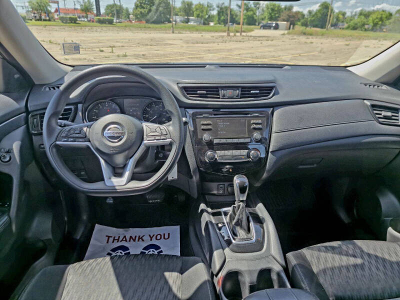 2017 Nissan Rogue S