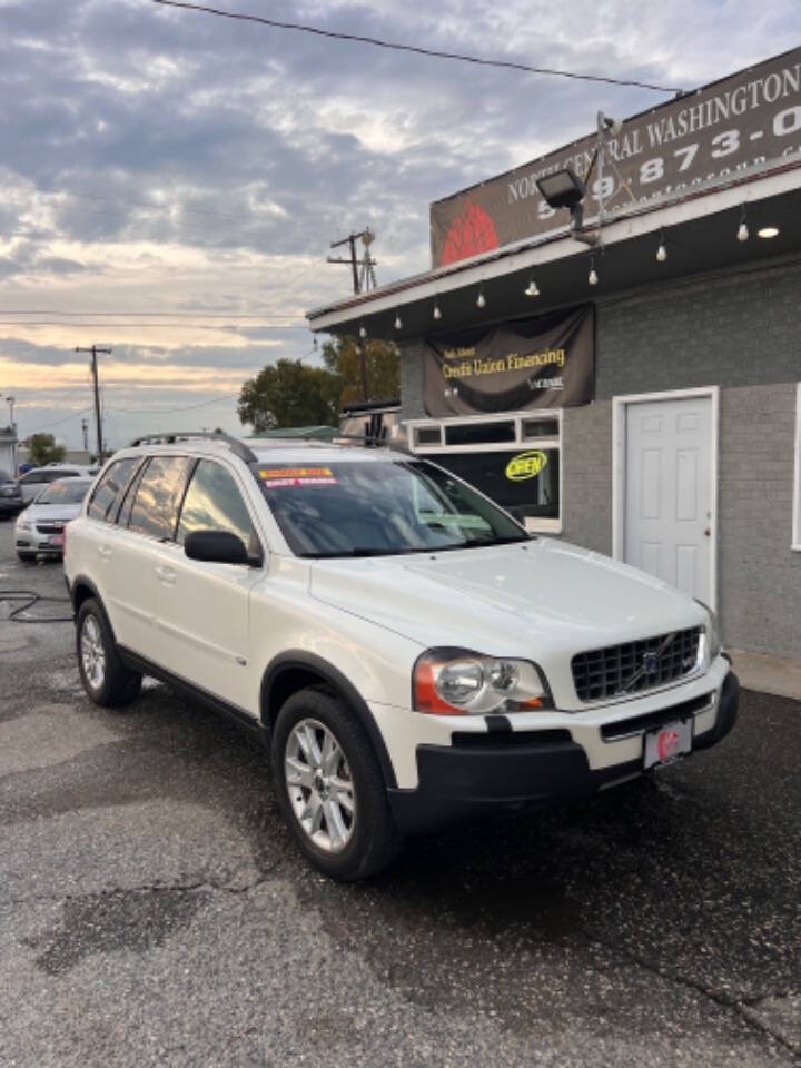 2006 Volvo XC90 for sale at NCW AUTO GROUP in Kennewick, WA