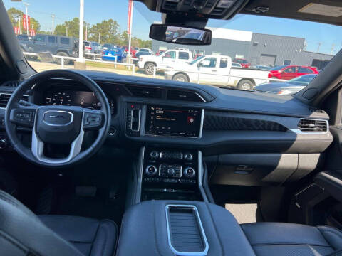 2023 GMC Yukon XL Denali