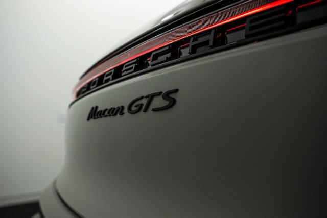 2025 Porsche Macan GTS