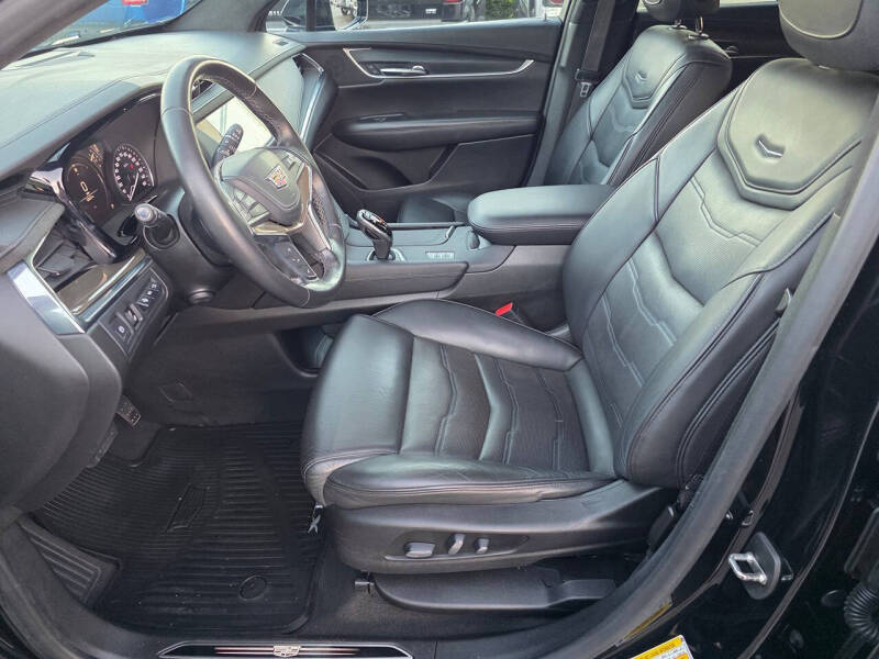 2019 Cadillac XT5 Platinum