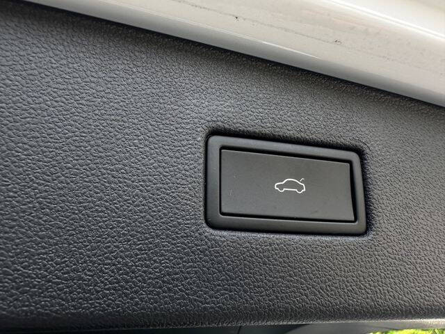 2022 Volkswagen Tiguan SEL R-Line 4Motion